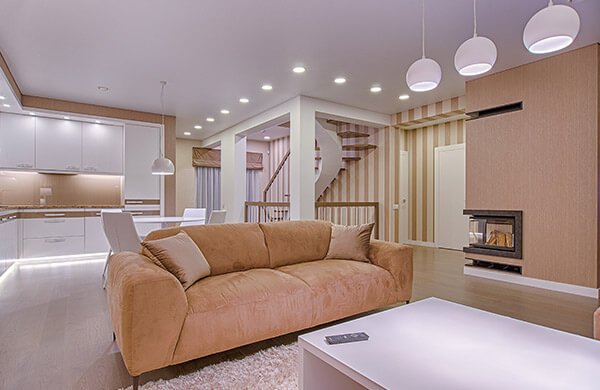 Início 24 liimpeza de sofa de veludo